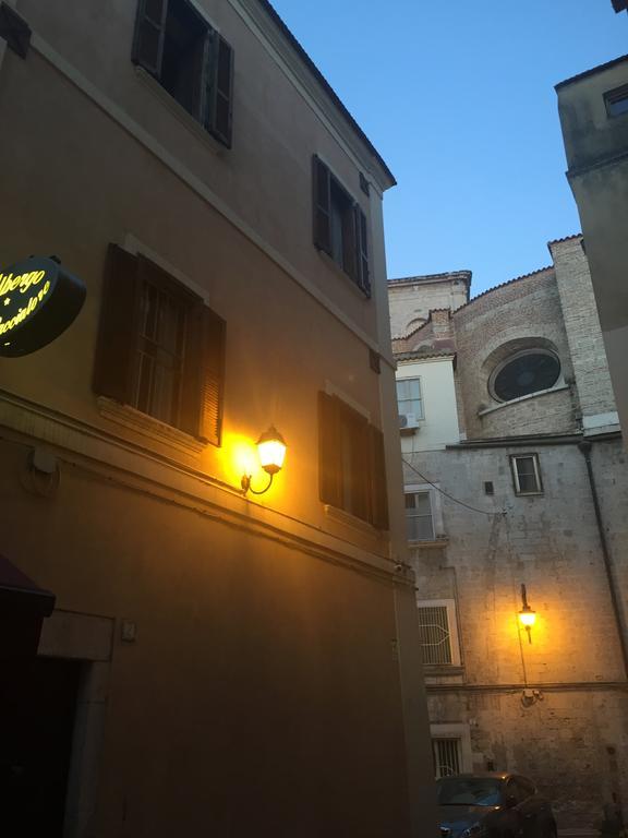 Albergo Ristorante Del Cacciatore Foggia Extérieur photo