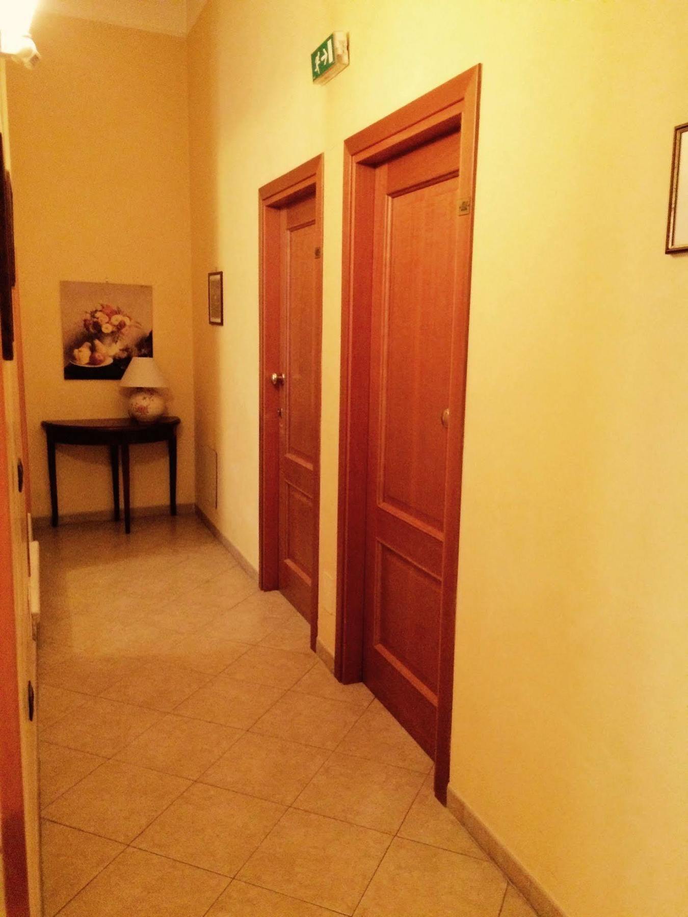 Albergo Ristorante Del Cacciatore Foggia Extérieur photo