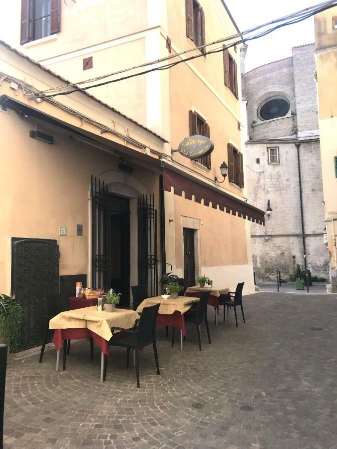 Albergo Ristorante Del Cacciatore Foggia Extérieur photo